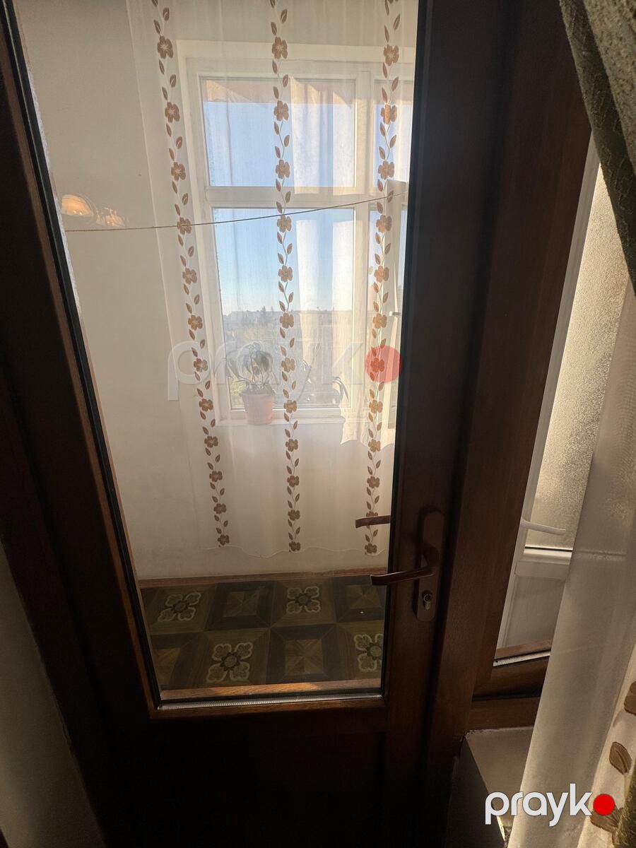 Satılır 2 otaqlı köhnə tikili 60 m² — Mənzil, Bakı (7)