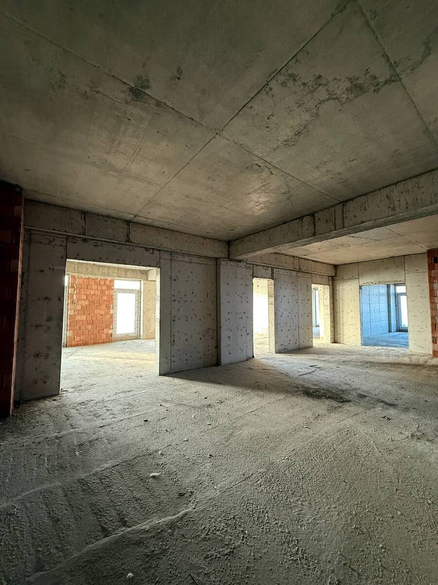 Satılır 4 otaqlı yeni tikili 240 m² — Mənzil, Bakı (9)