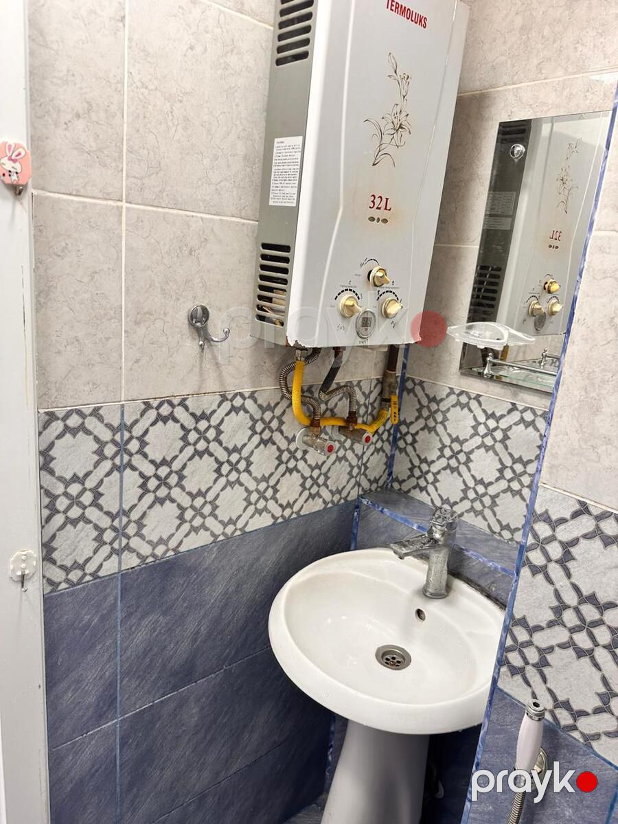 İcarəyə verilir 1 otaqlı köhnə tikili 19 m² — Mənzil, Bakı (3)