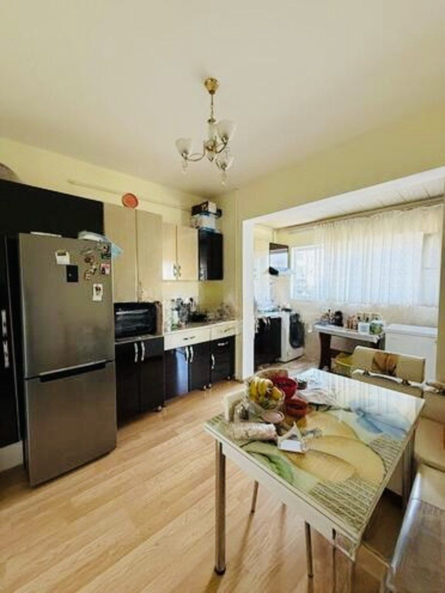 Satılır 4 otaqlı köhnə tikili 100 m² — Mənzil, Bakı (5)