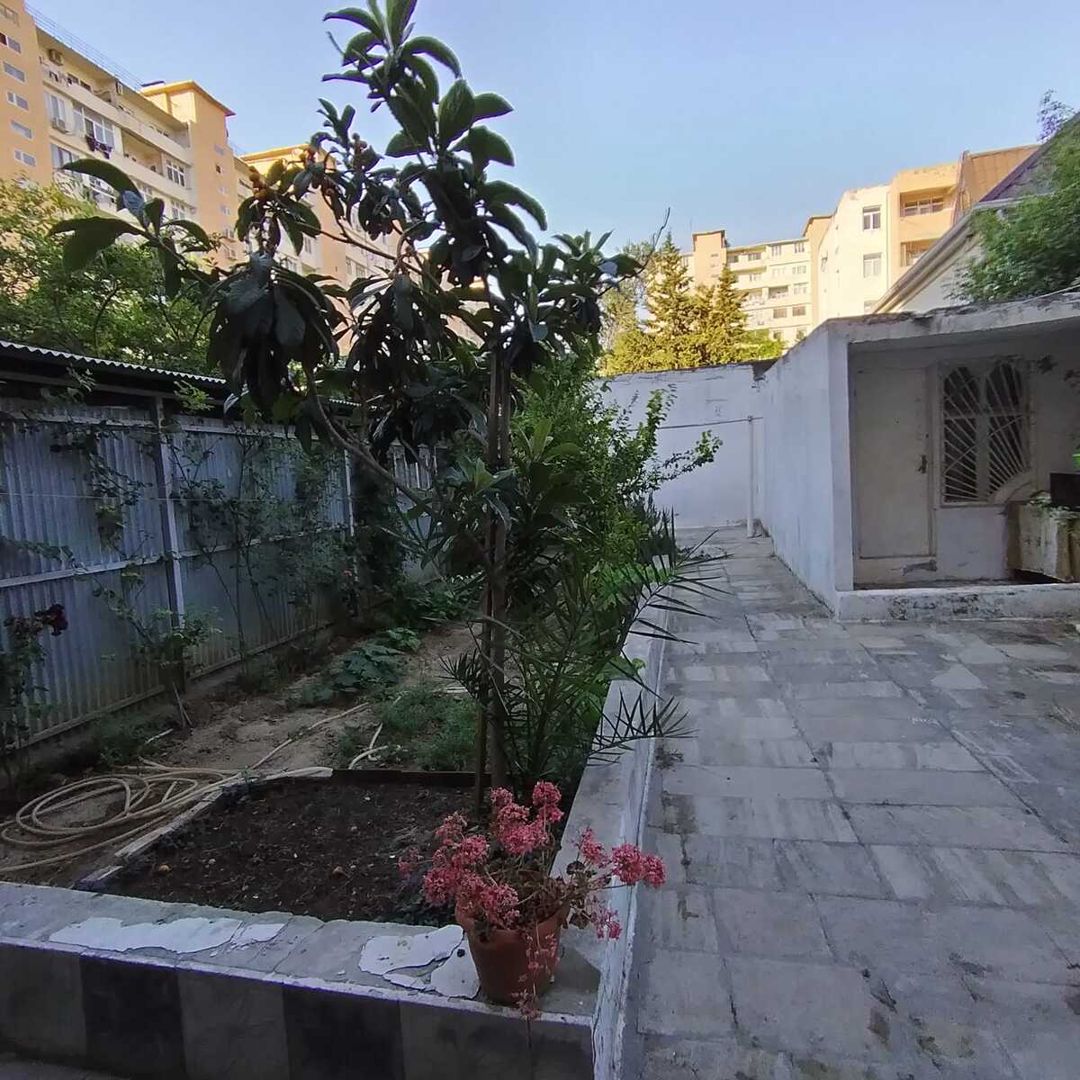 Satılır 3 otaqlı köhnə tikili 70 m² — Mənzil, Bakı (8)