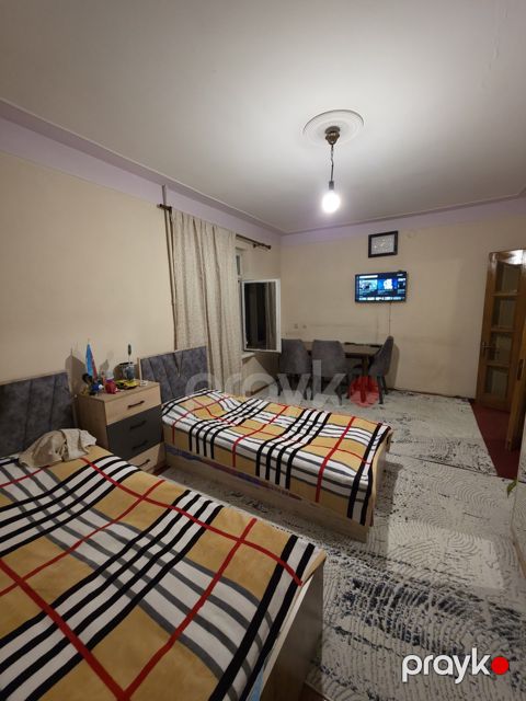 Satılır 1 otaqlı köhnə tikili 40 m²