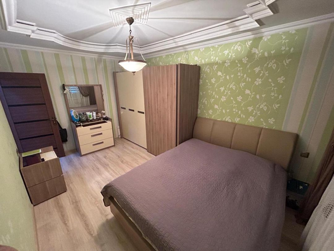Satılır 4 otaqlı köhnə tikili 105 m² — Mənzil, Bakı (5)