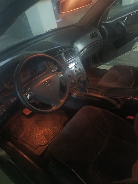Volvo S60, 2.4 L, 2001 il, 329 535 km — Avtomobillər, Bakı (8)