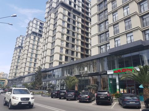 Satılır 4 otaqlı yeni tikili 166 m² — Bakı