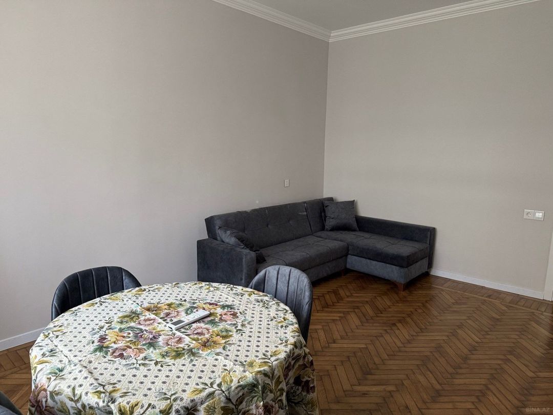 İcarəyə verilir 2 otaqlı köhnə tikili 55 m² — Mənzil, Bakı (2)