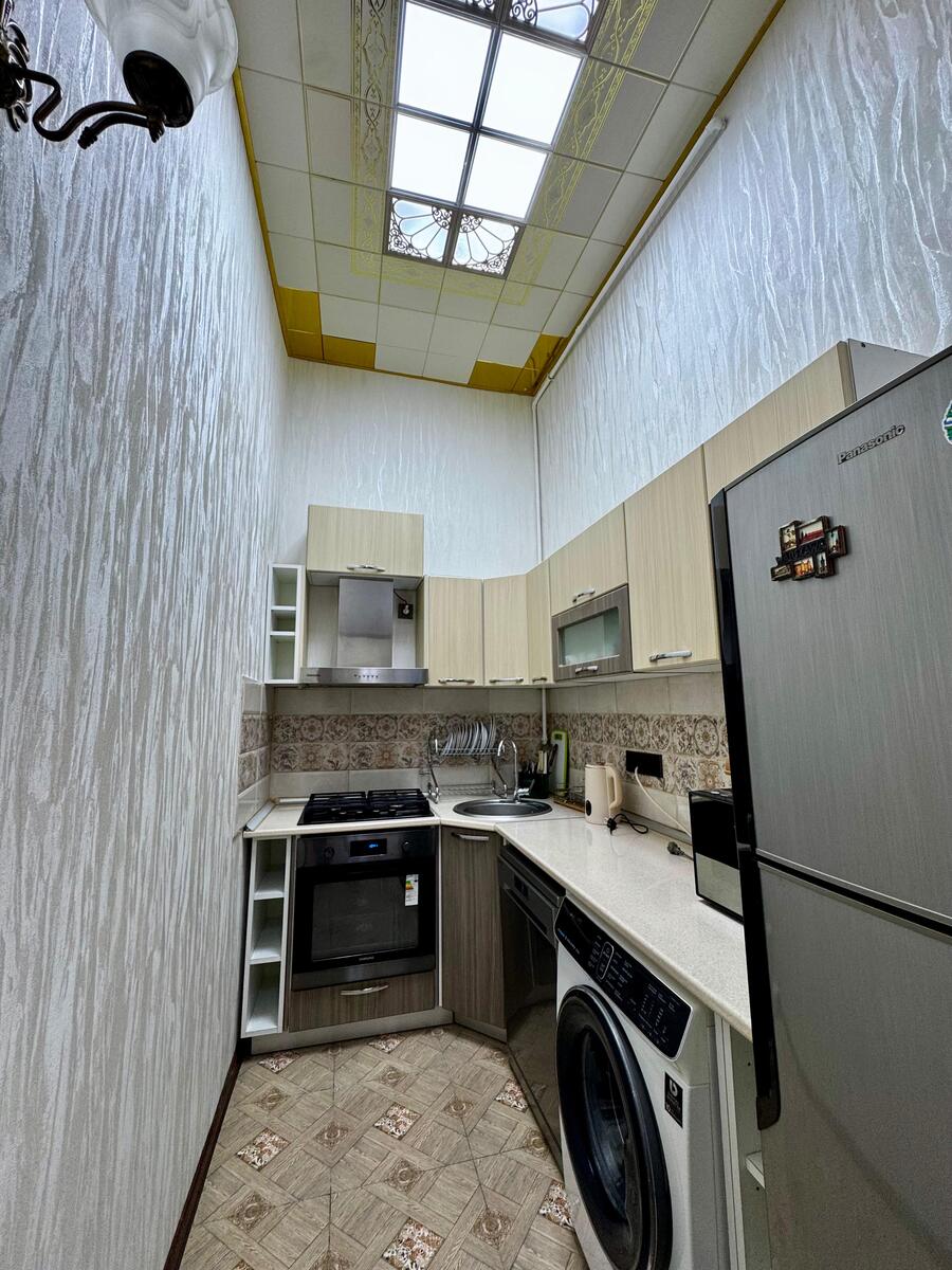 İcarəyə verilir 2 otaqlı köhnə tikili 70 m² — Mənzil, Bakı (11)