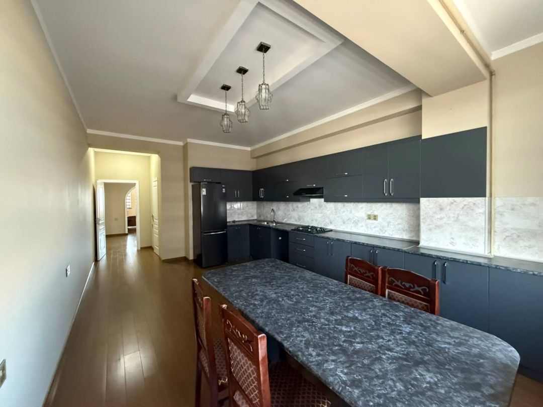 İcarəyə verilir 3 otaqlı yeni tikili 145 m² — Mənzil, Bakı (3)