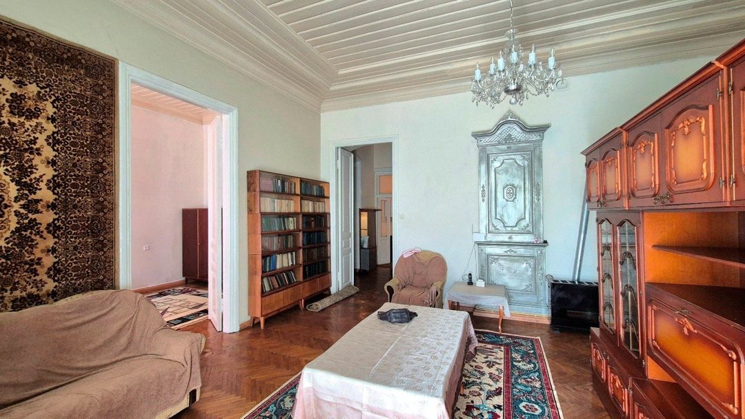 Satılır 2 otaqlı köhnə tikili 82 m² — Mənzil, Bakı (5)
