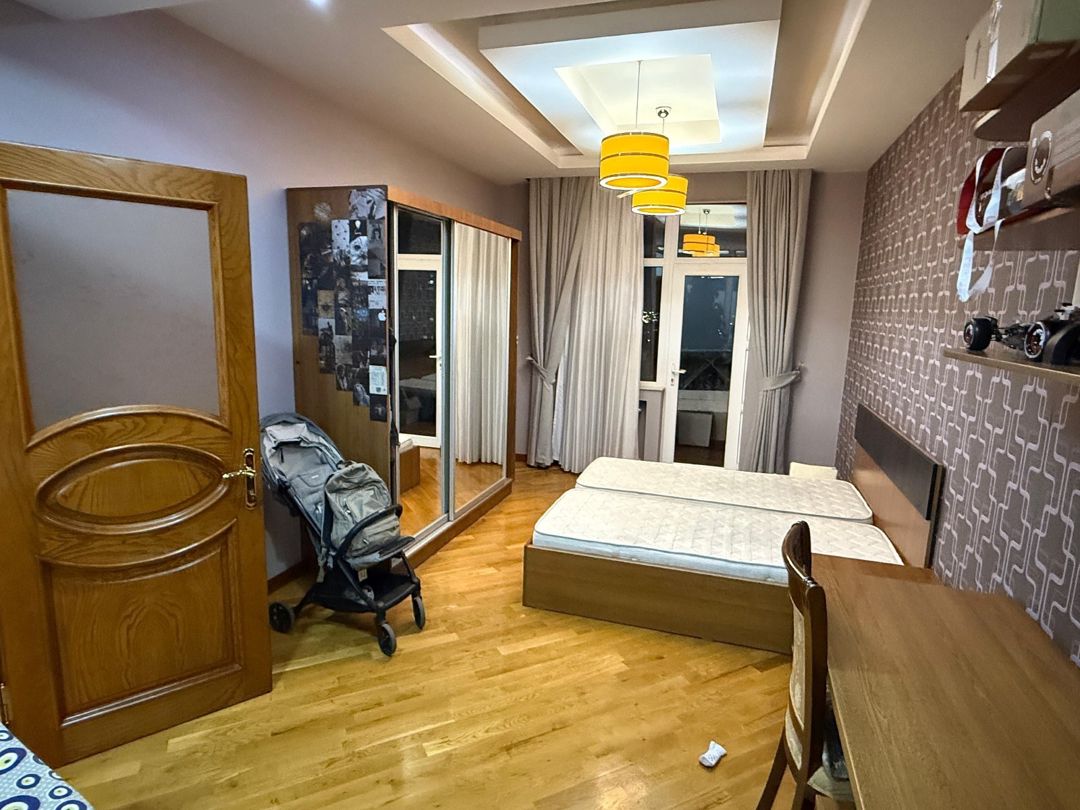 4-otaqlı yeni tikili, Q.Qarayev m., 154 m² — Mənzil, Bakı (8)
