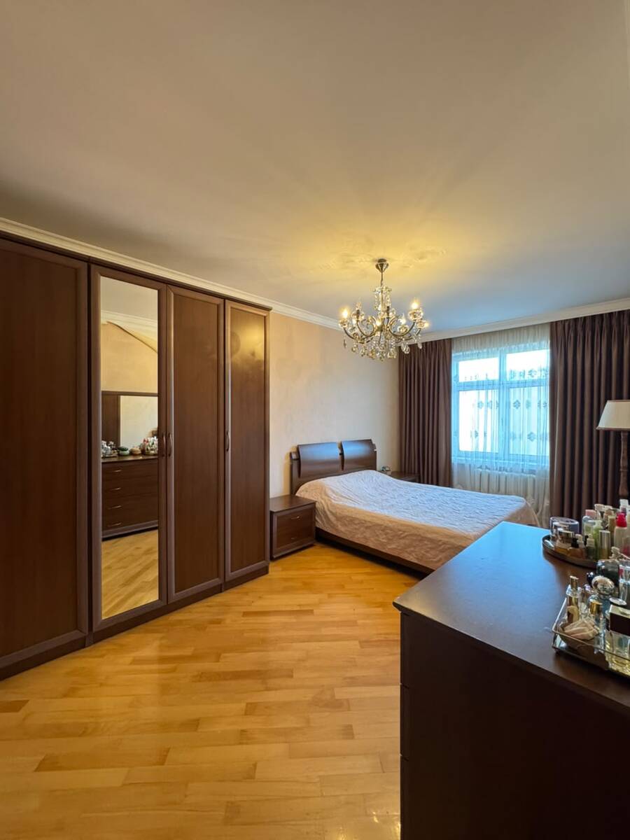 Satılır 4 otaqlı köhnə tikili 98 m² — Mənzil, Bakı (4)