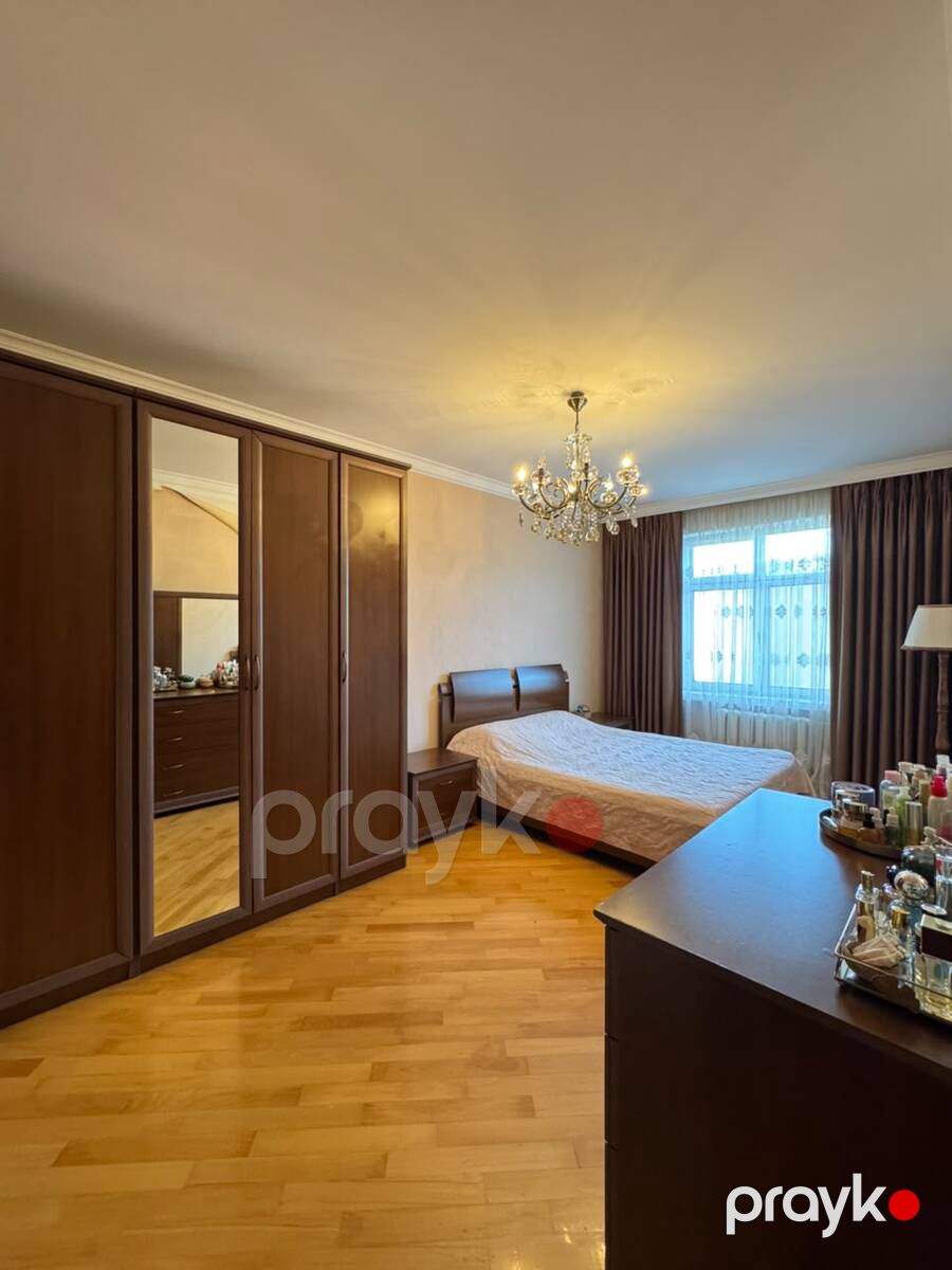 Satılır 4 otaqlı köhnə tikili 98 m² — Mənzil, Bakı (4)