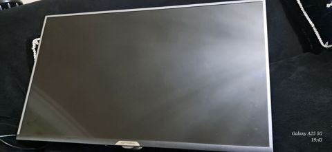 Hoffmann Smart LED televizor - Ekran diaqonalı təx. 32–37 düym — Bakı