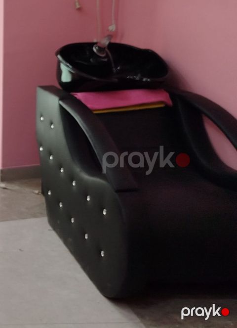 Ünvan:Bzovna. Salon moykası 250 azn satılir.Ayla91 z — Mehdiabad
