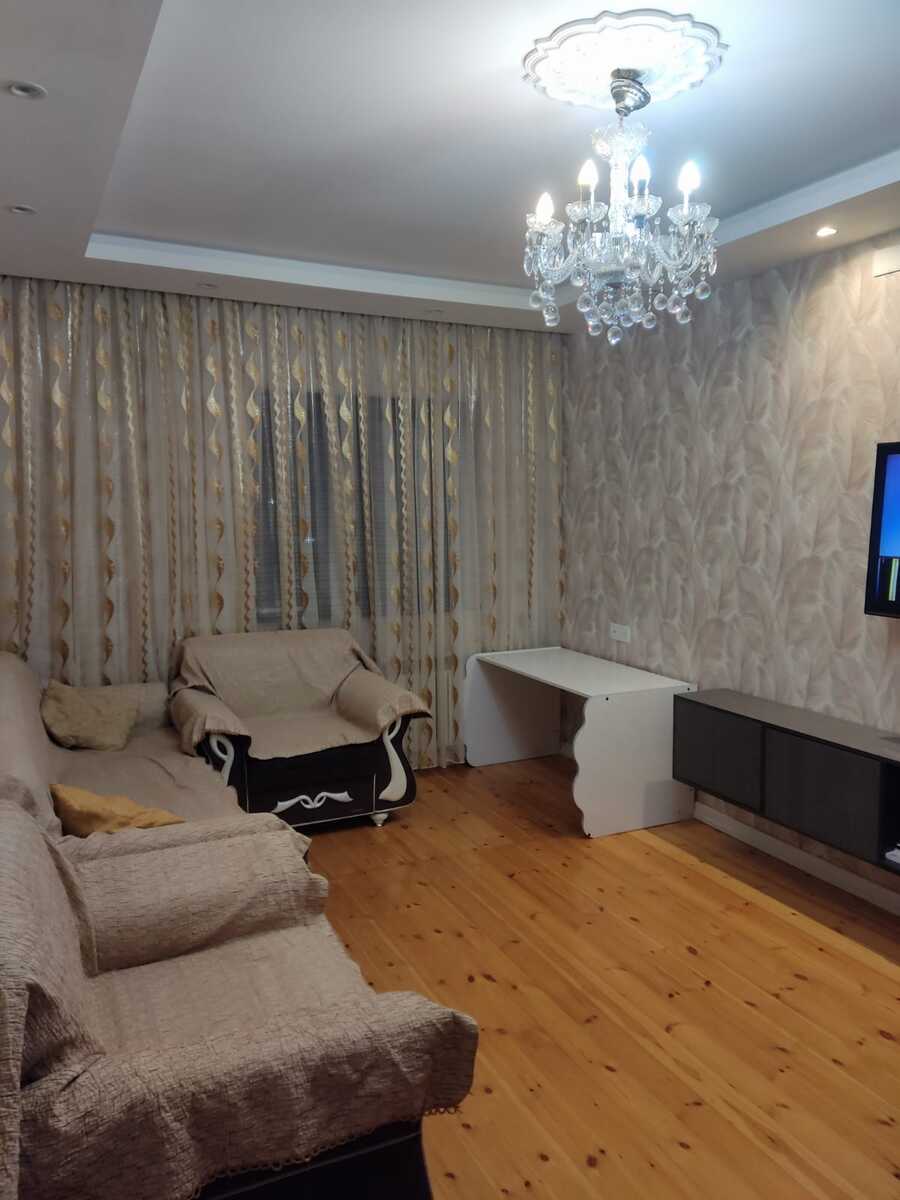 Satılır 2 otaqlı köhnə tikili 56 m² — Mənzil, Bakı (2)