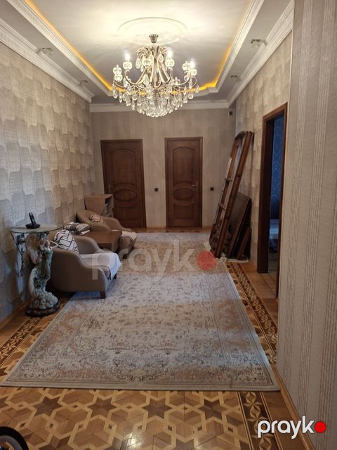 Satılır 4 otaqlı yeni tikili 146 m²