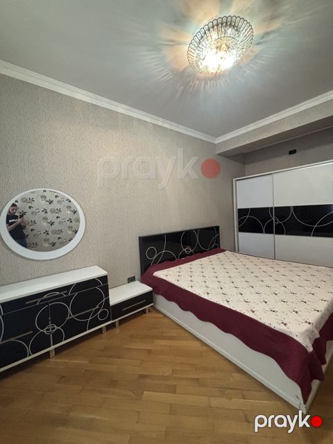 Satılır 3 otaqlı yeni tikili 110 m²