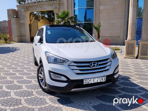 Hyundai Santa Fe – ağ kuzovlu, şəhər və uzun yola uyğun komfortlu