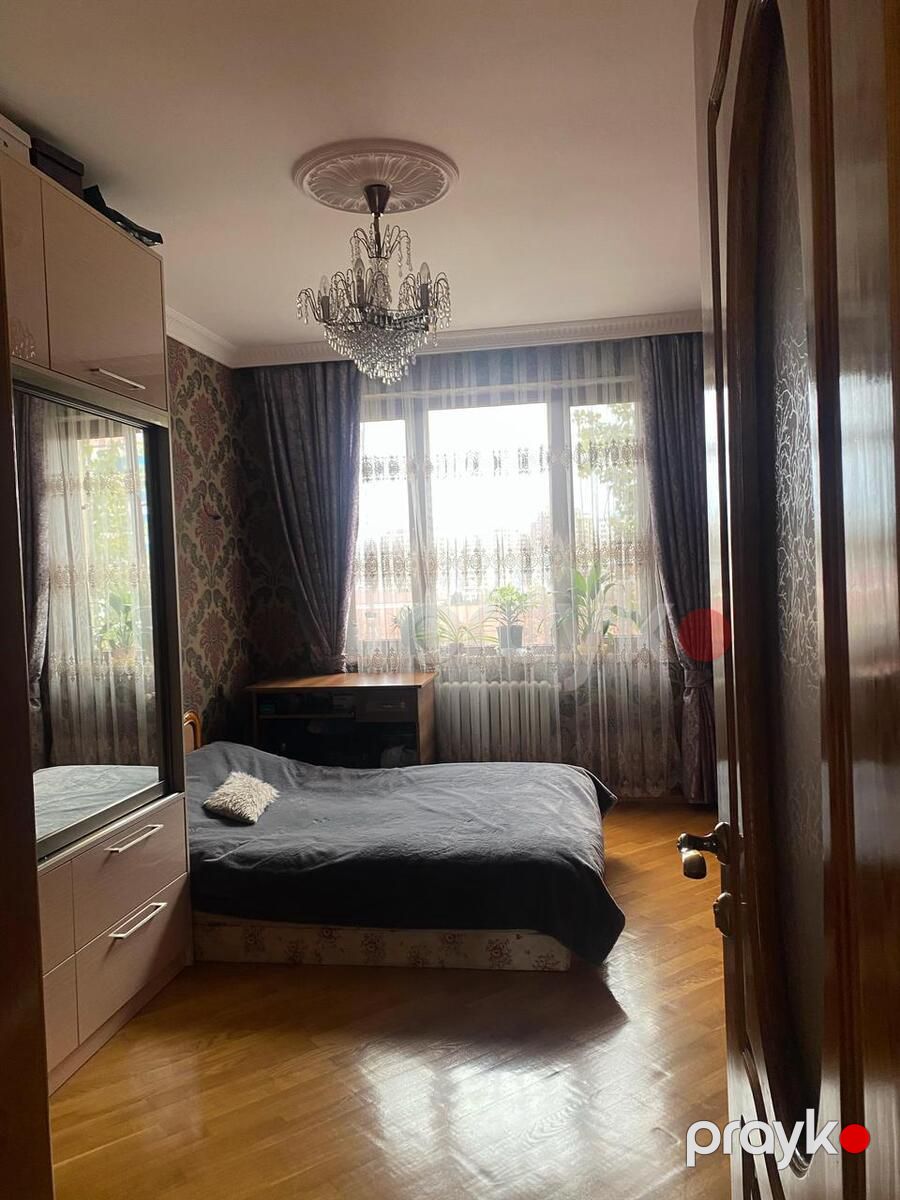 Satılır 4 otaqlı köhnə tikili 116 m² — Mənzil, Bakı (6)