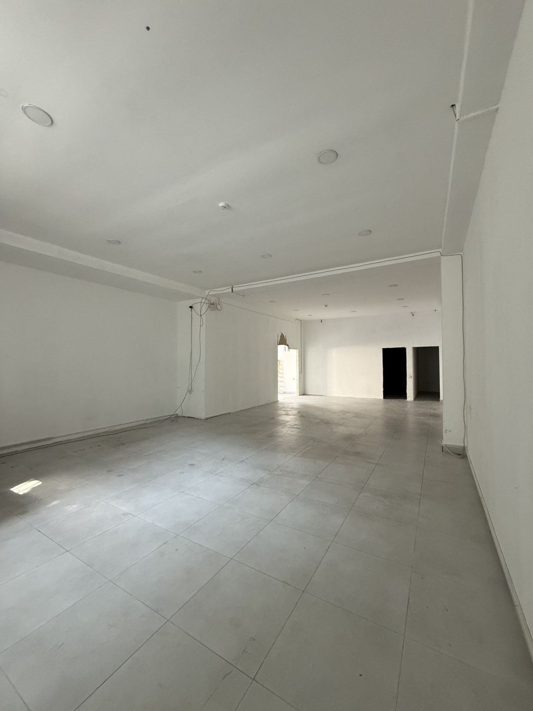 İcarəyə verilir obyekt 300 m² — Əmlak, Bakı (3)