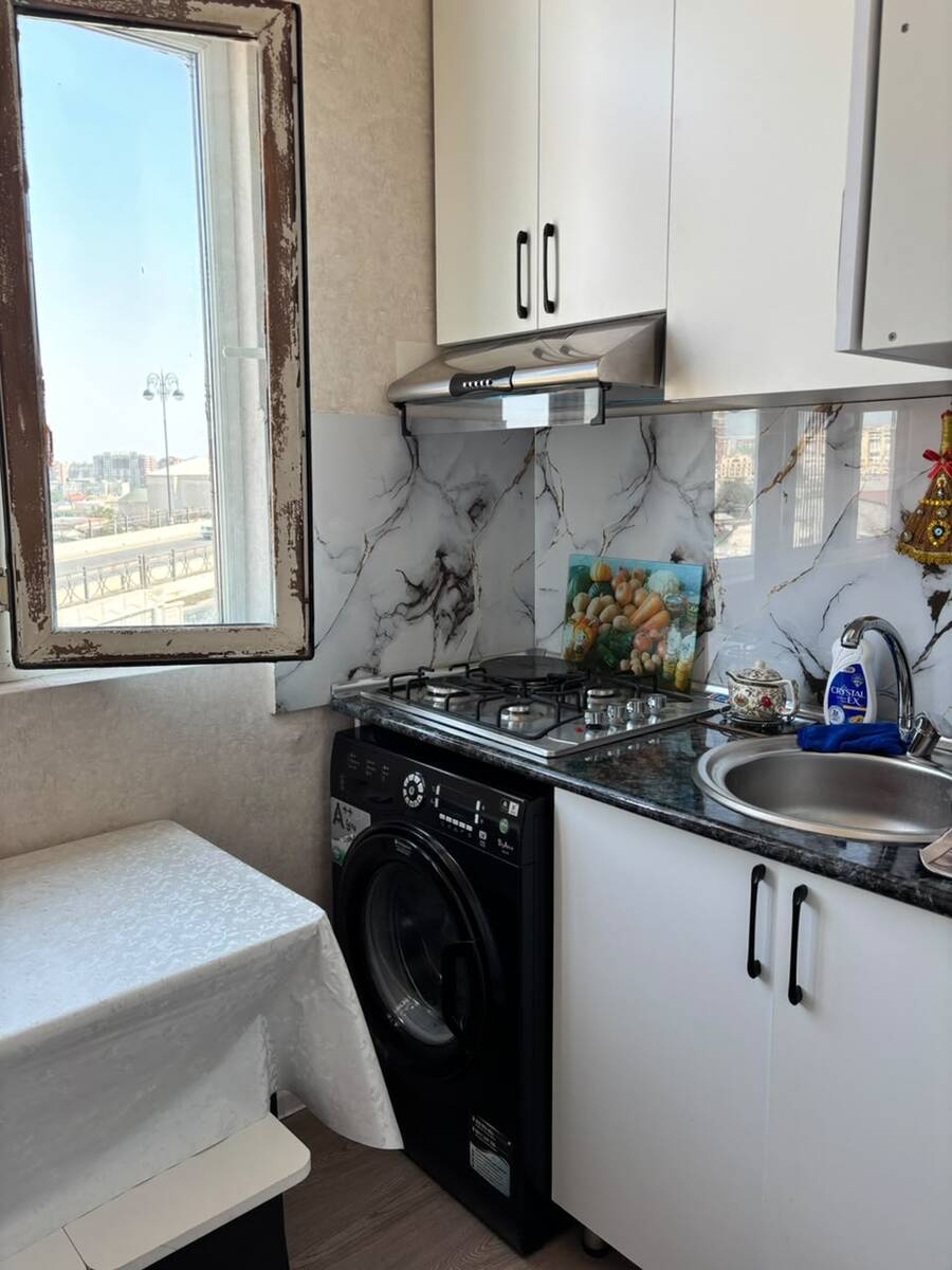 Satılır 2 otaqlı köhnə tikili 40 m² — Mənzil, Bakı (7)