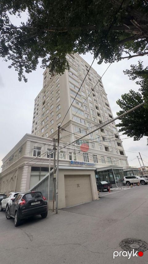 Satılır 3 otaqlı yeni tikili 126 m²