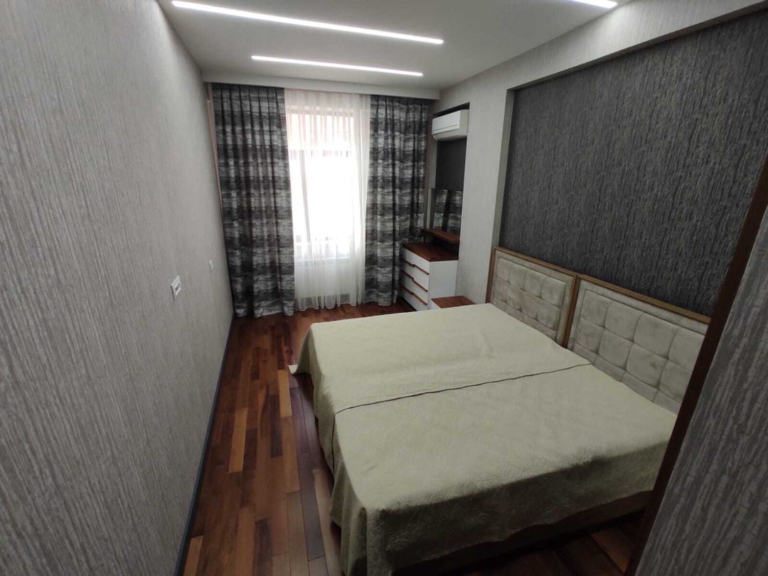 İcarəyə verilir 3 otaqlı yeni tikili 110 m² — Mənzil, Bakı (8)