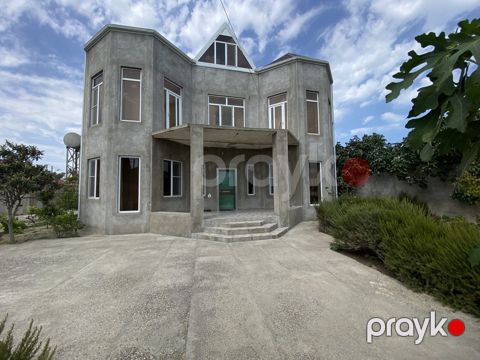 Satılır 8 otaqlı həyət evi/bağ evi 226 m²