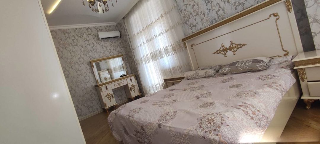 Satılır 2 otaqlı köhnə tikili 98 m² — Mənzil, Bakı (5)