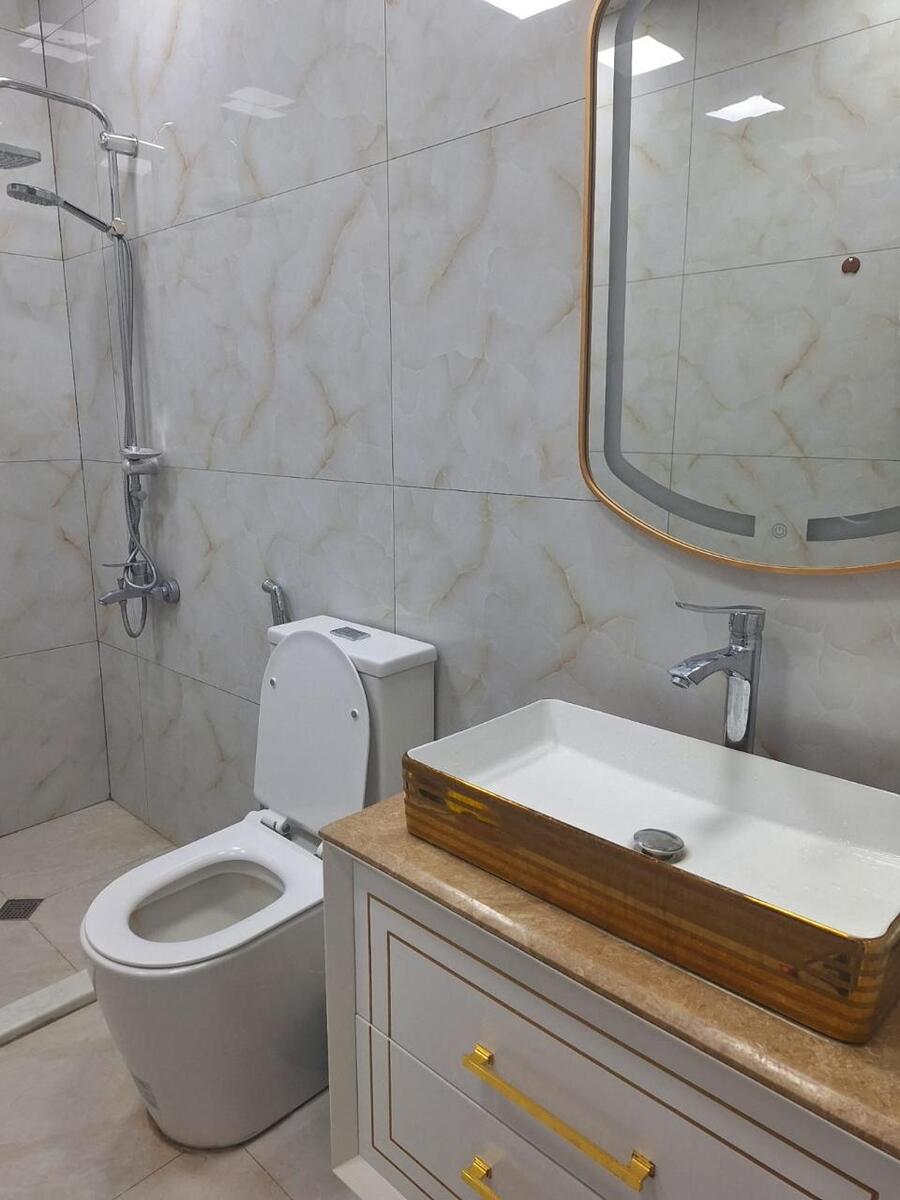 İcarəyə verilir 2 otaqlı yeni tikili 70 m² — Mənzil, Bakı (6)