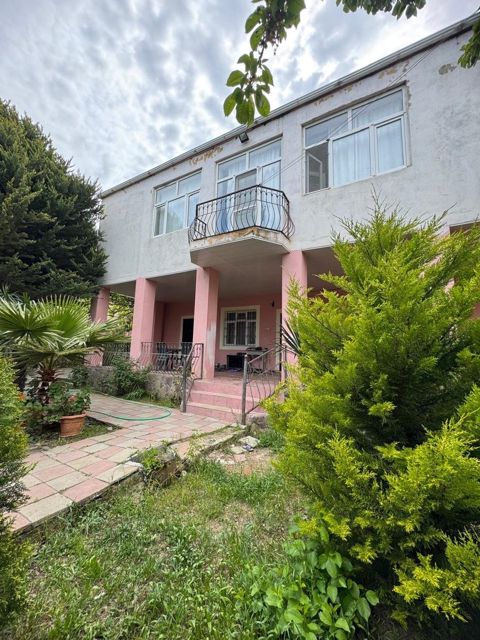Satılır 6 otaqlı həyət evi/bağ evi 200 m² — Bakı