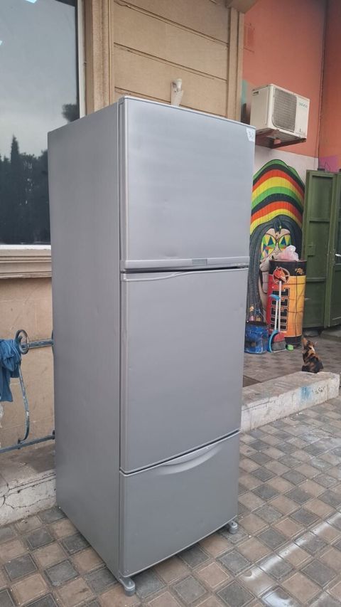 Soyuducu Toshiba — Bakı