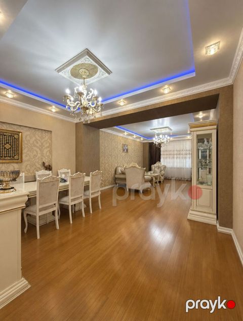 Satılır 3 otaqlı yeni tikili 155 m²