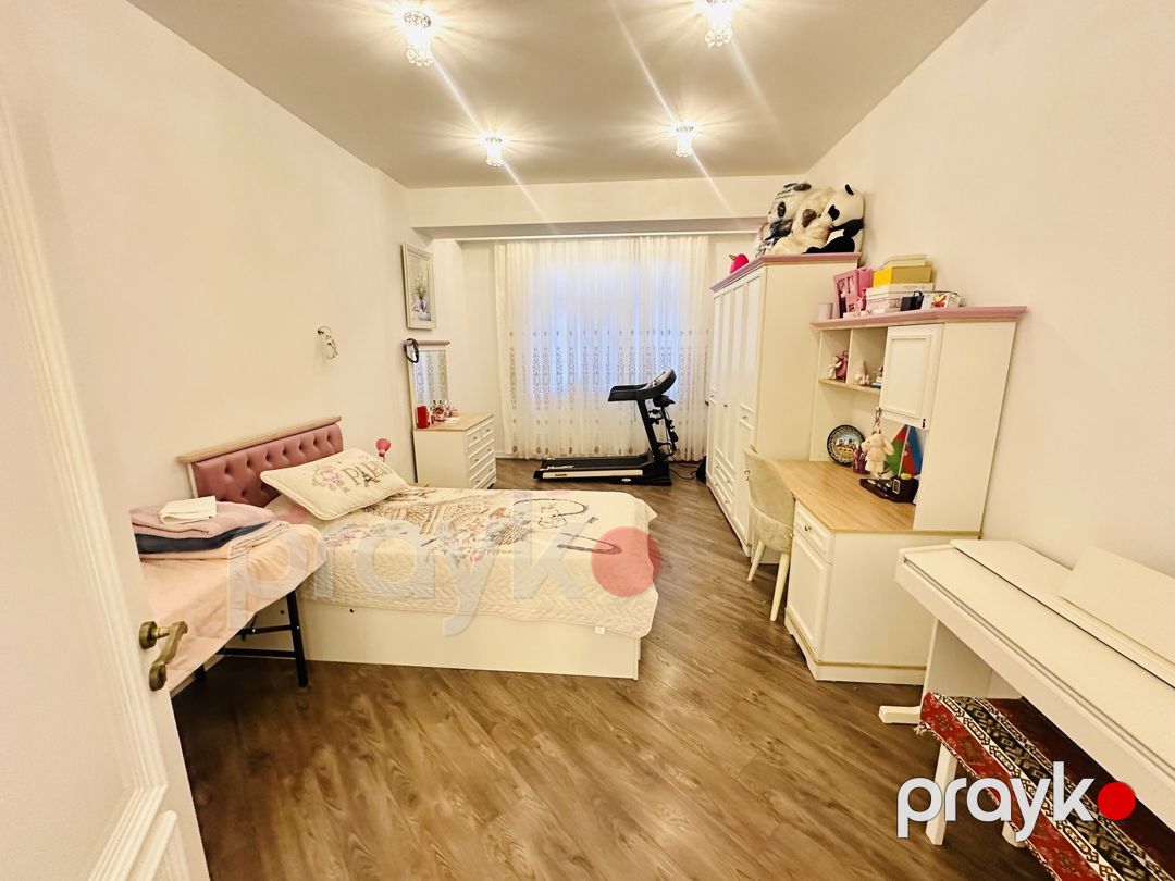 Satılır 4 otaqlı yeni tikili 210 m² — Mənzil, Bakı (10)