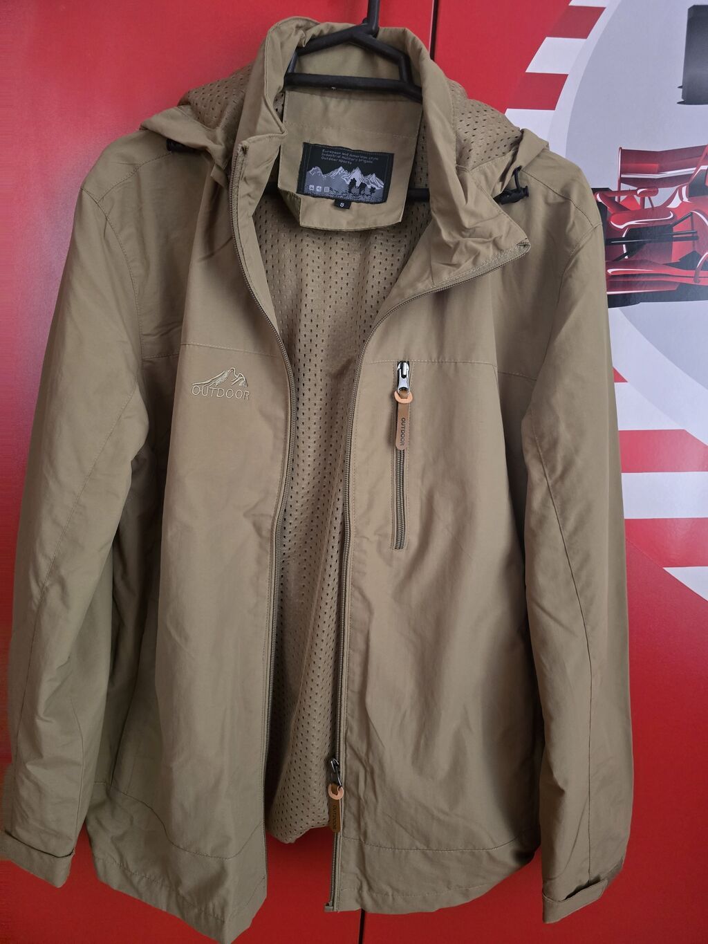 Outdoor idman gödəkçəsi – M raz, təzə - Rəng: qum/bej - Ölçü: M — Kurtkalar, Digah
