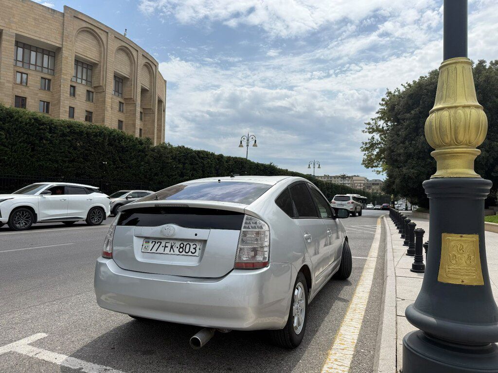 Toyota Prius, 1.5 L, 1.3 kWh, 2008 il, 278 000 km — Avtomobillər, Bakı (2)