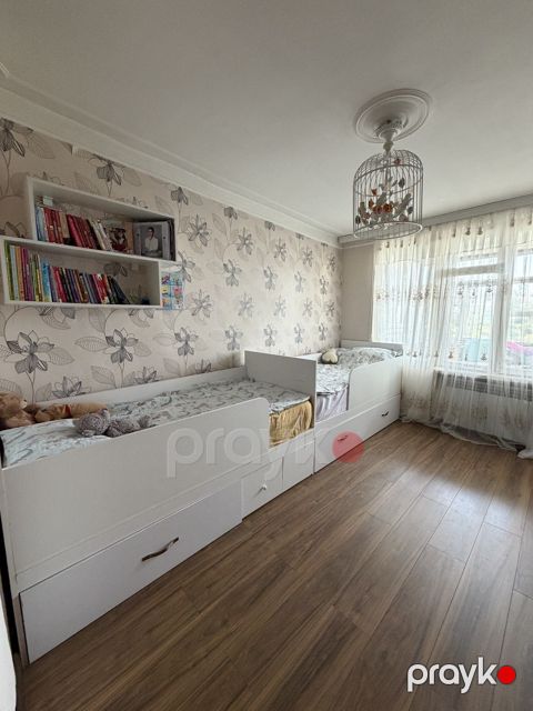 Satılır 3 otaqlı köhnə tikili 60 m²