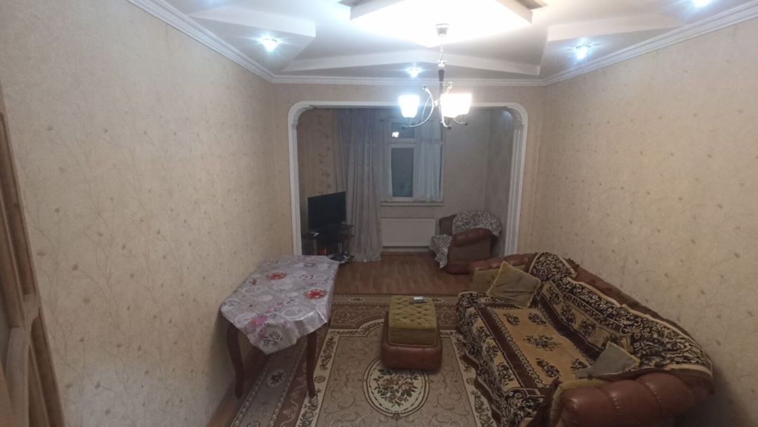 İcarəyə verilir 2 otaqlı köhnə tikili 55 m² — Mənzil, Bakı