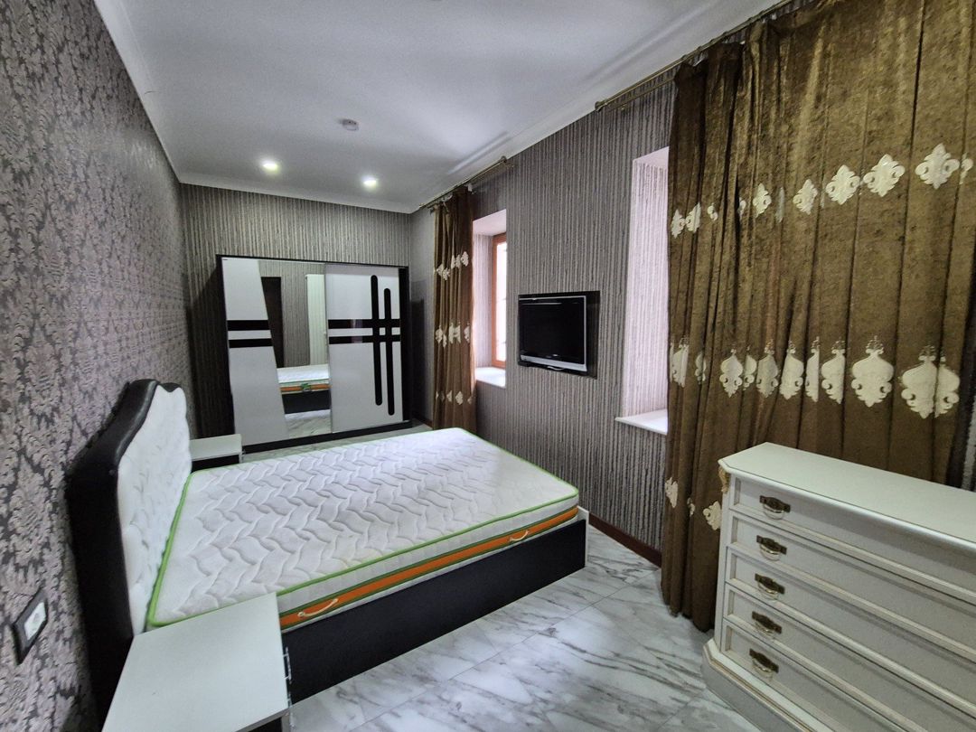 İcarəyə verilir 2 otaqlı köhnə tikili 80 m² — Mənzil, Bakı (6)