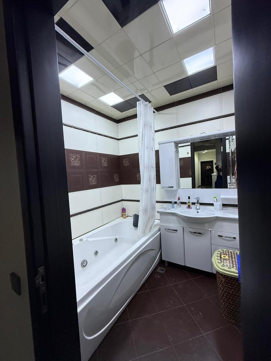 Satılır 3 otaqlı yeni tikili 136 m² — Mənzil, Bakı (11)