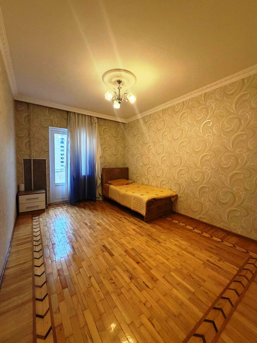 İcarəyə verilir 3 otaqlı köhnə tikili 80 m² — Mənzil, Bakı (11)