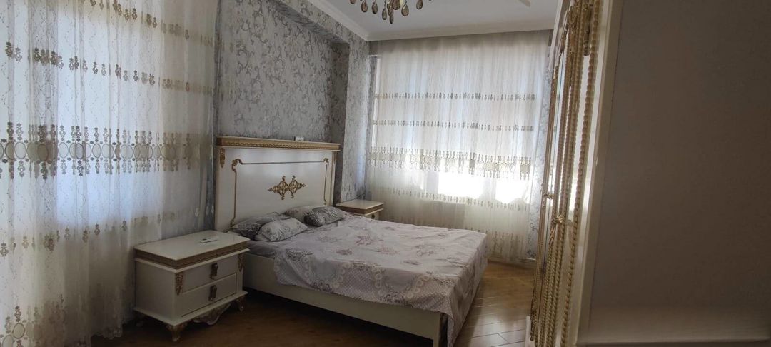 Satılır 2 otaqlı köhnə tikili 98 m² — Mənzil, Bakı (10)