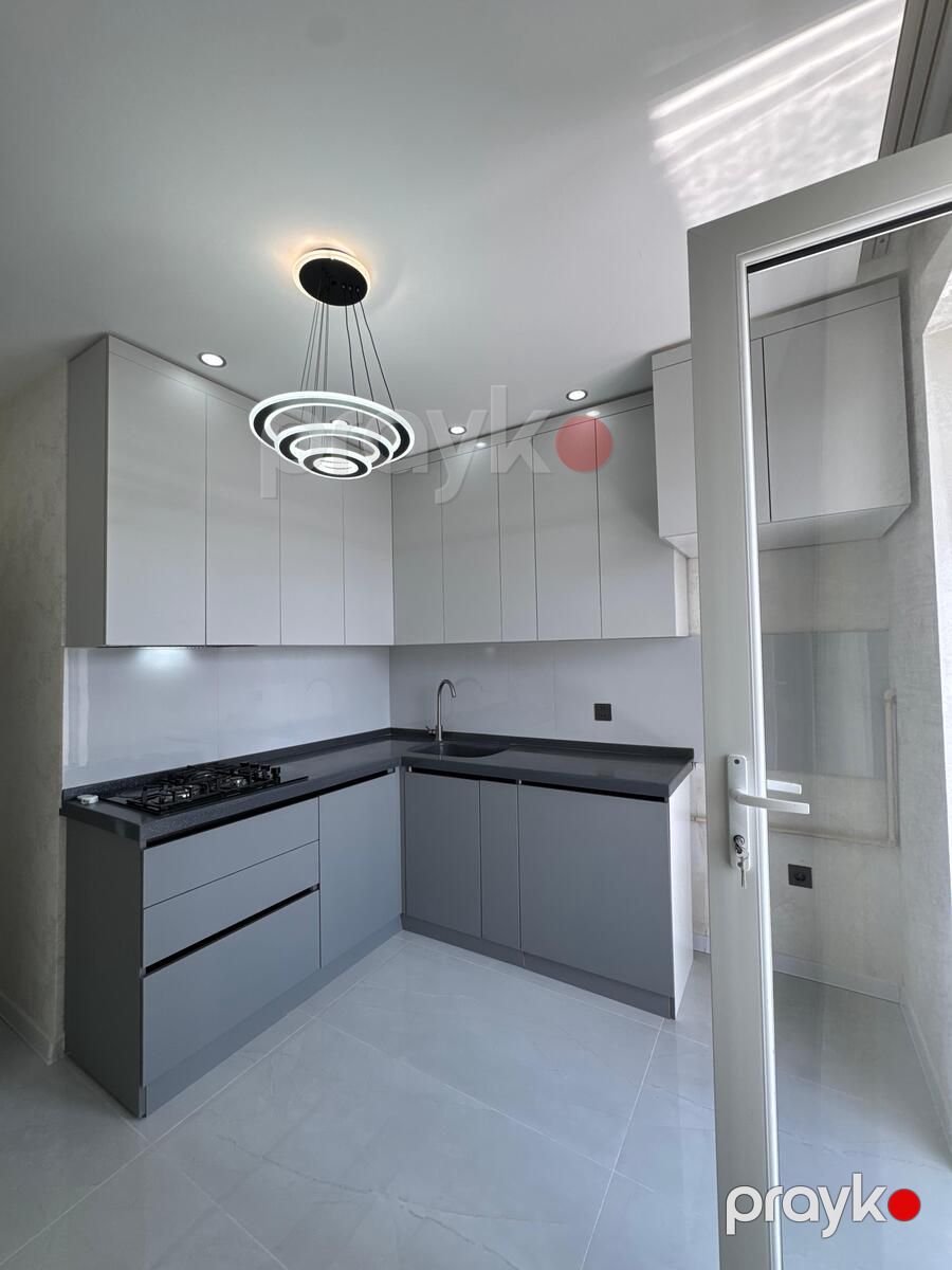 Satılır 3 otaqlı köhnə tikili 75 m² — Mənzil, Bakı (8)