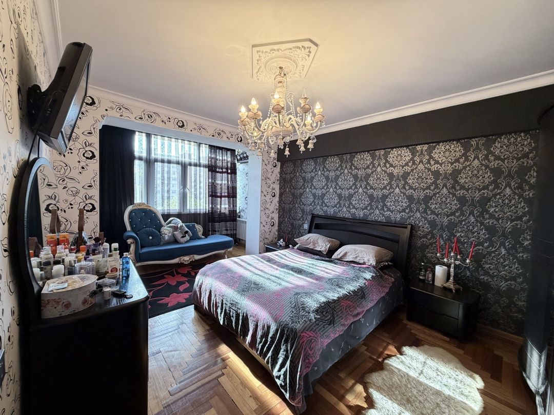 Satılır 3 otaqlı köhnə tikili 85 m² — Mənzil, Bakı (2)
