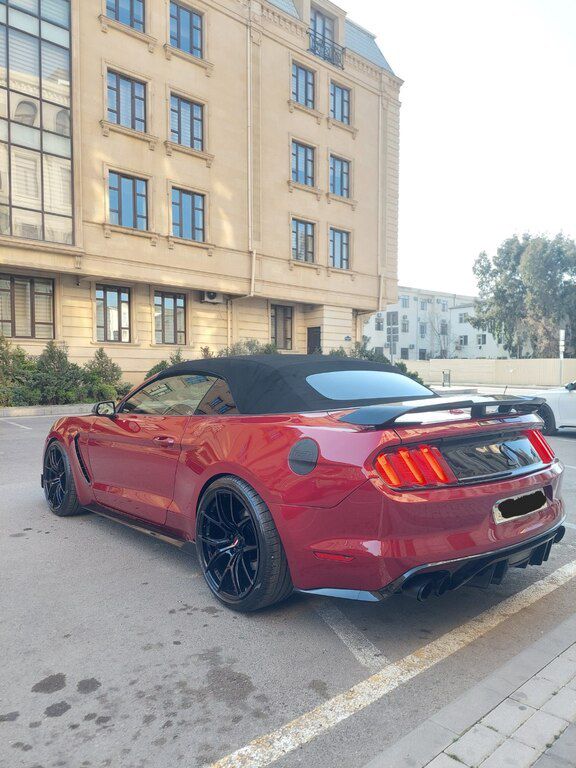 Ford Mustang, 2.3 L, 2016 il, 180 000 km — Avtomobillər, Bakı (9)