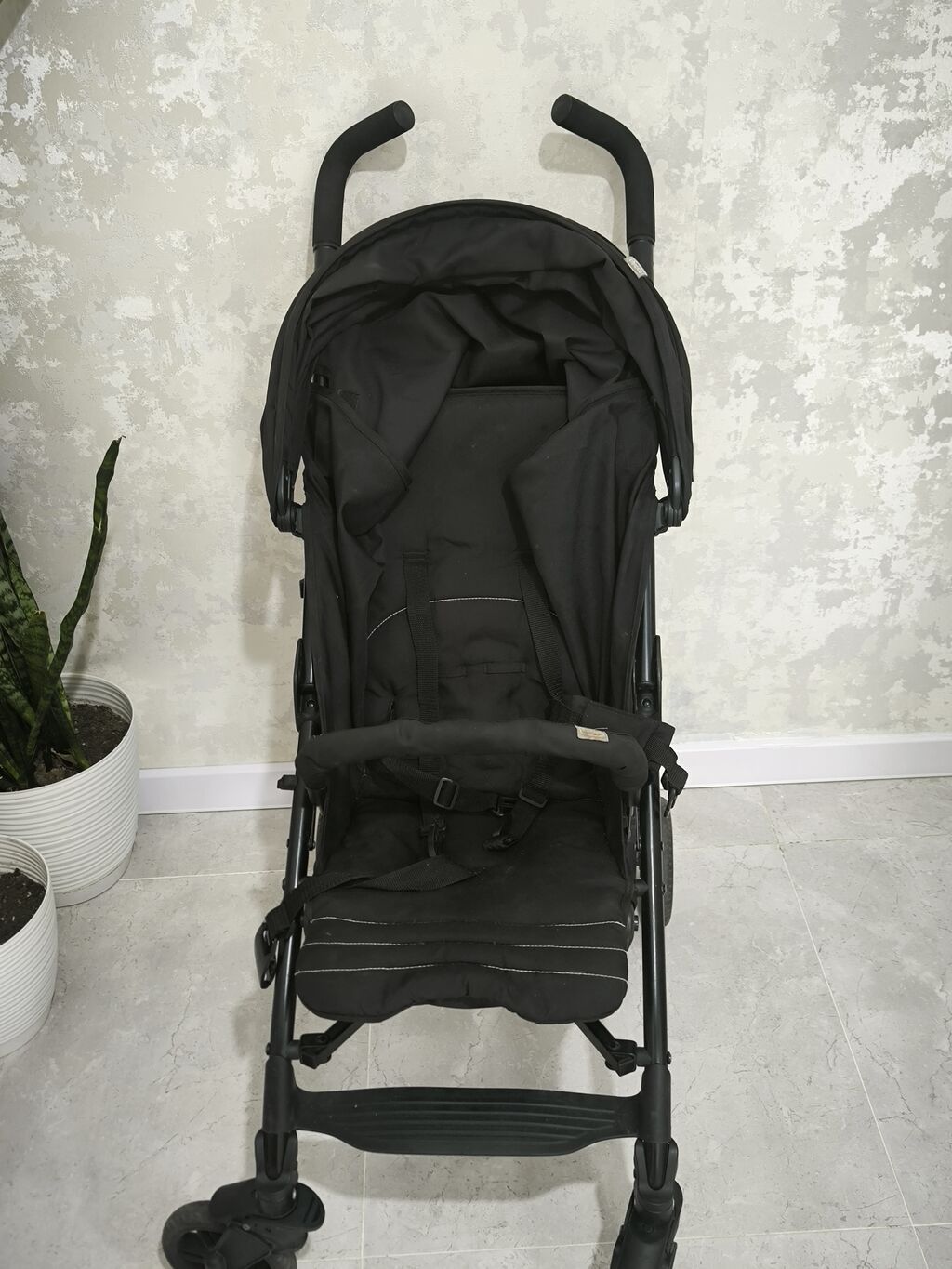 Chicco uşaq arabası – qara rəng - Brend/model: Chicco (etiketdə — Uşaq nəqliyyatı, Bakı (6)