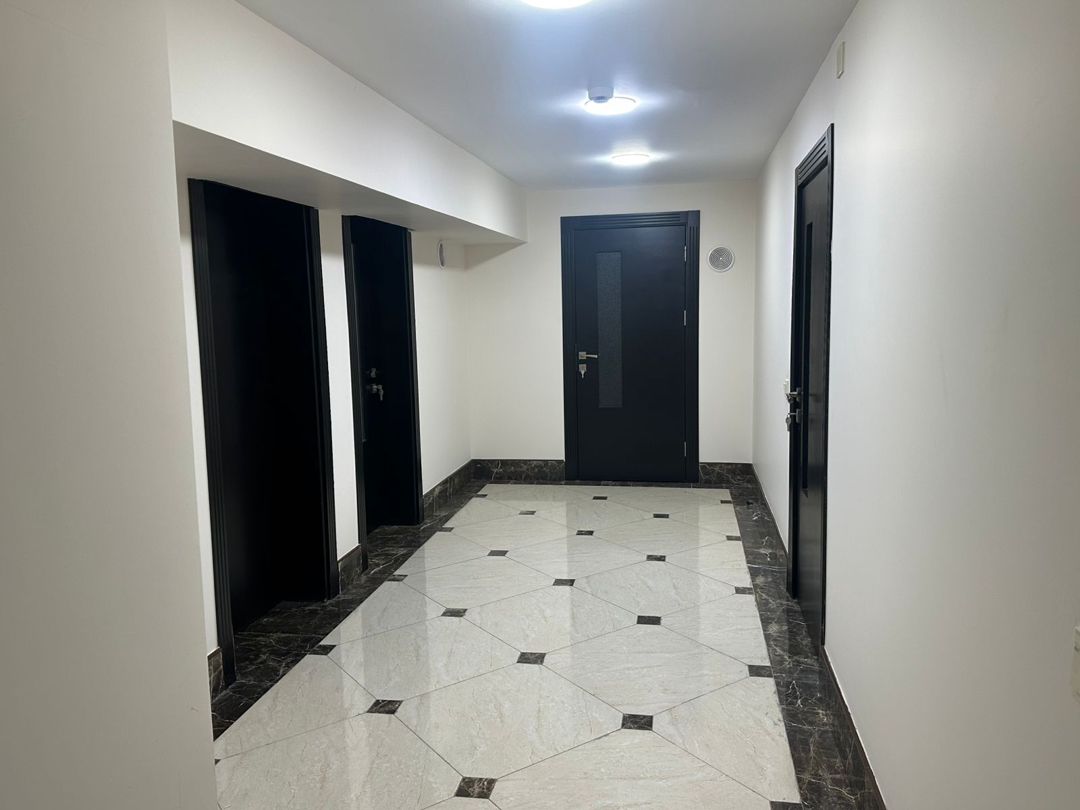 İcarəyə verilir obyekt 220 m² — Əmlak, Bakı (12)