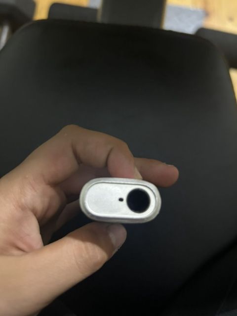 Iqos siqaret qızdırıcı cihazı - Rəng: metalik gövdə, alt hissə bej — Bakı