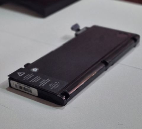 Apple MacBook Pro batareyası — Bakı