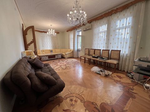 İcarəyə verilir 5 otaqlı həyət evi/bağ evi 200 m² — Bakı
